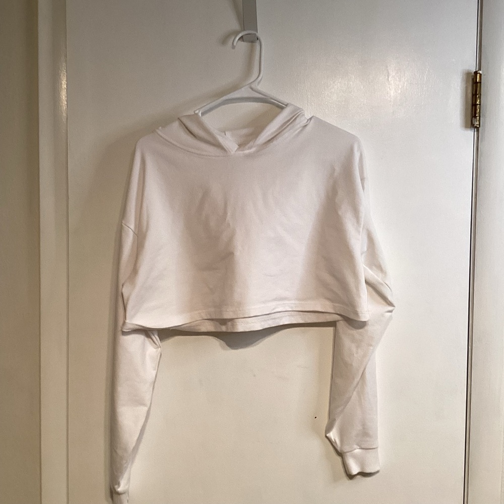 Valera White Cropped Dance Hoodie sz medium